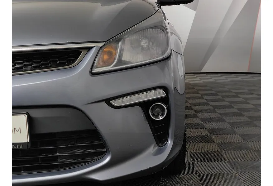 Kia Rio 1.6 AT (123 л.с.) Серый в АВИЛОН. Слайд №10