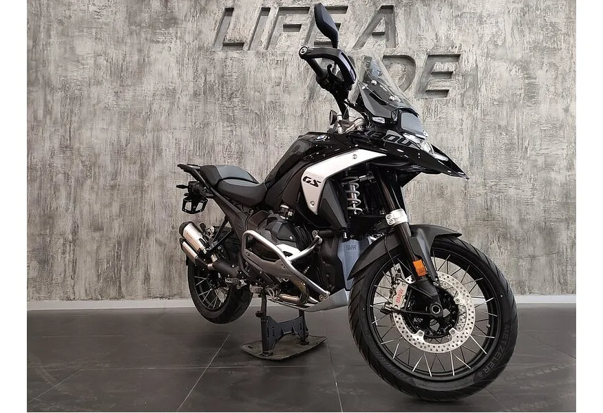 BMW Motorrad R 1300 GS R 1300 GS 1300 см³ (145) 1300 Черный в АВИЛОН. Слайд №2