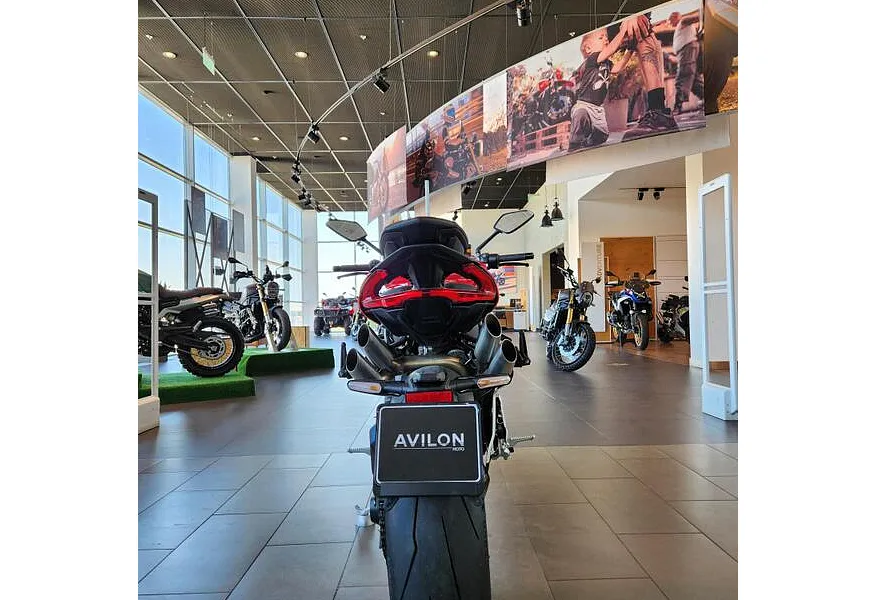 АВИЛОН - MV Agusta Brutale 998 см³ (208 л.с) (208) 998 Красный - slide 4