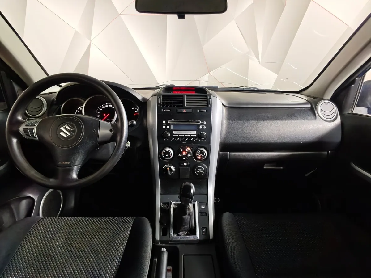 Suzuki Grand Vitara 2.0 MT AWD (140 л.с.) Синий в АВИЛОН. Слайд №11