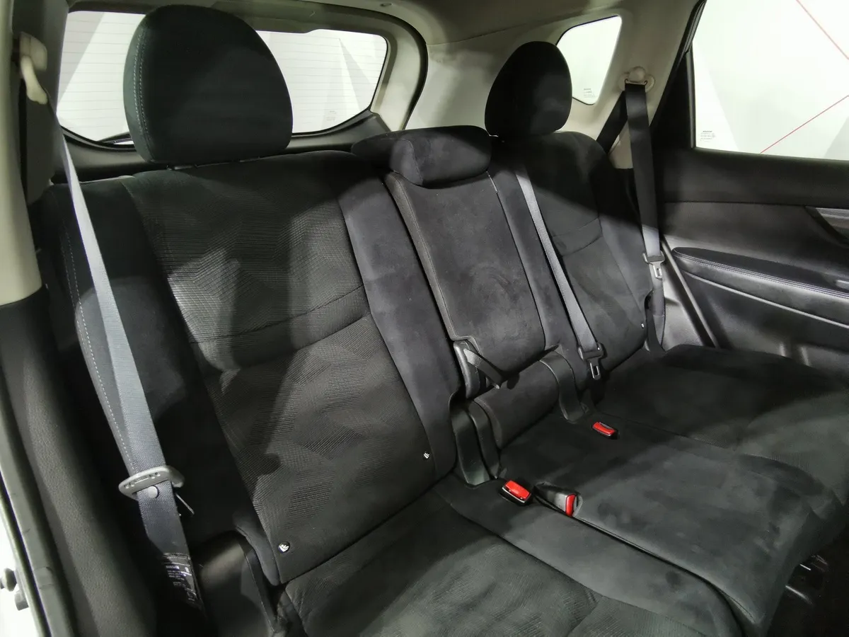 Nissan X-Trail 2.0 CVT AWD (144 л.с.) Серый в АВИЛОН. Слайд №16