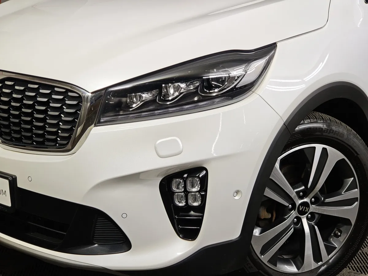 Kia Sorento 2.2 CRDi AT AWD (200 л.с.) Premium Белый в АВИЛОН. Слайд №10
