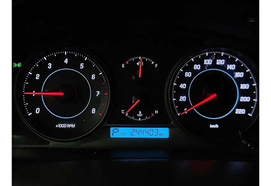 Chevrolet Captiva 2.4 AT (5 мест) (167 л.с.) LT Серый в АВИЛОН. Слайд №18