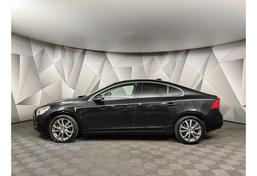 Volvo S60 1.6 T4 Turbo Powershift (180 л.с.) Черный в АВИЛОН. Слайд №5