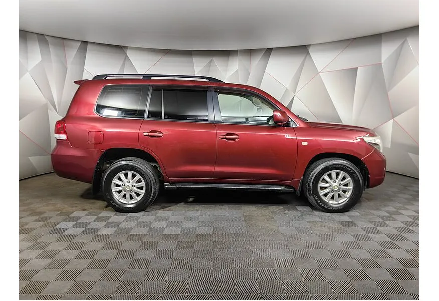 АВИЛОН - Toyota Land Cruiser 4.5 Twin-Turbo D AT 4WD (5 мест) (235 л.с.) Престиж Красный - slide 3