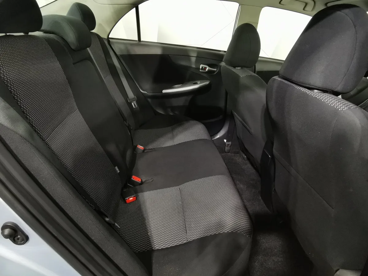 Toyota Corolla 1.6 MT (124 л.с.) Comfort Голубой в АВИЛОН. Слайд №13