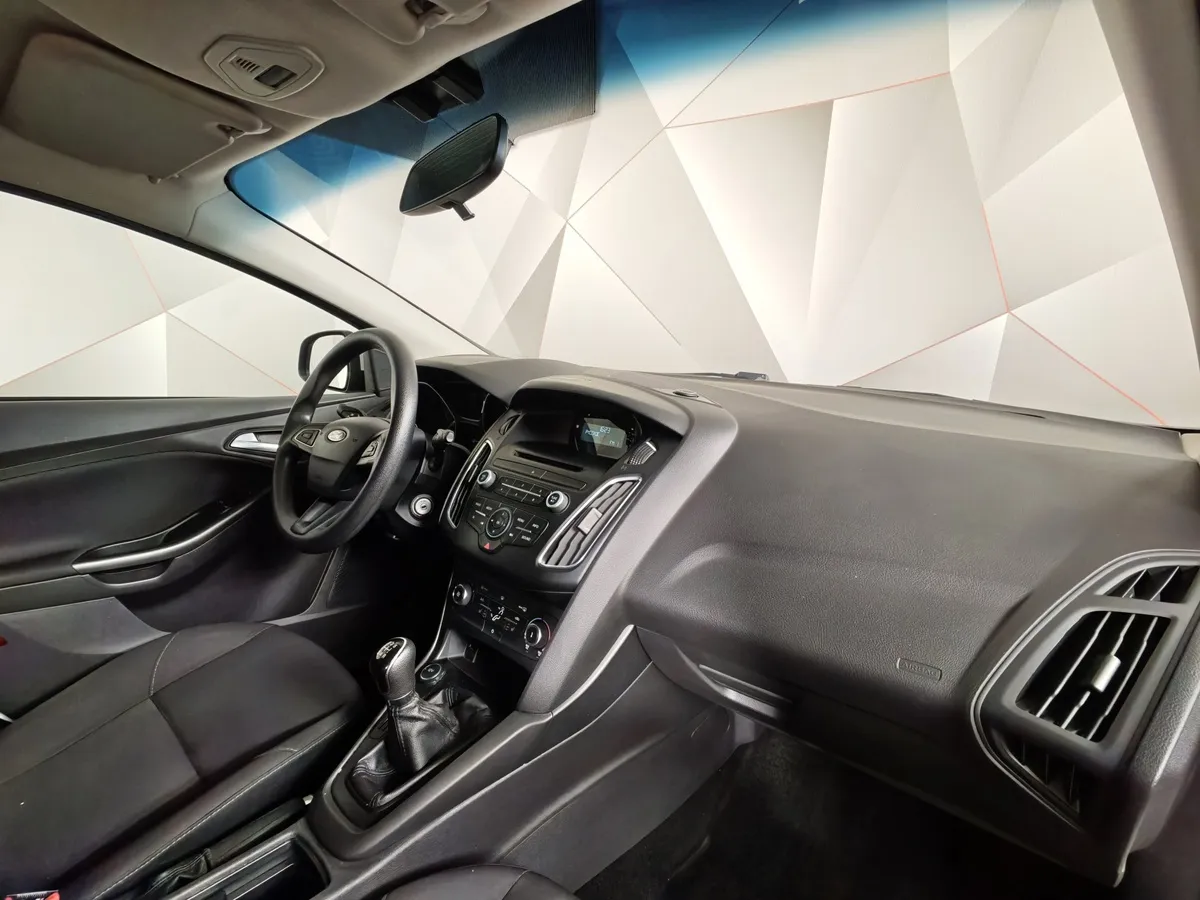 Ford Focus 1.6 MT (105 л.с.) Trend Белый в АВИЛОН. Слайд №12