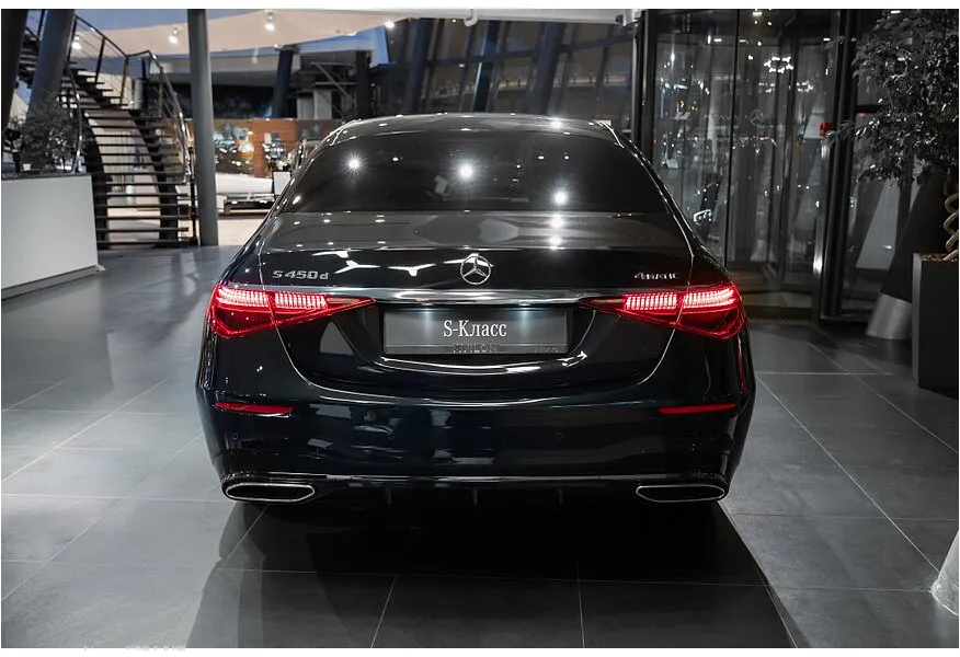 Mercedes-Benz S-Класс S 450 d 9G-TRONIC 4MATIC (330 л.с.) Черный в АВИЛОН. Слайд №4