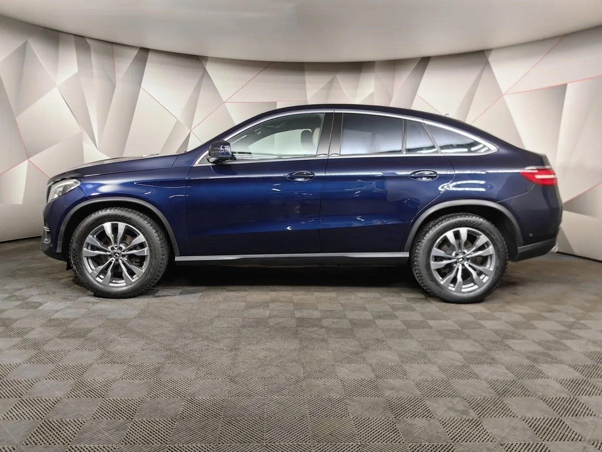 Mercedes-Benz GLE Купе 350 d 4MATIC 9G-TRONIC (249 л.с.) Особая серия Синий в АВИЛОН. Слайд №5