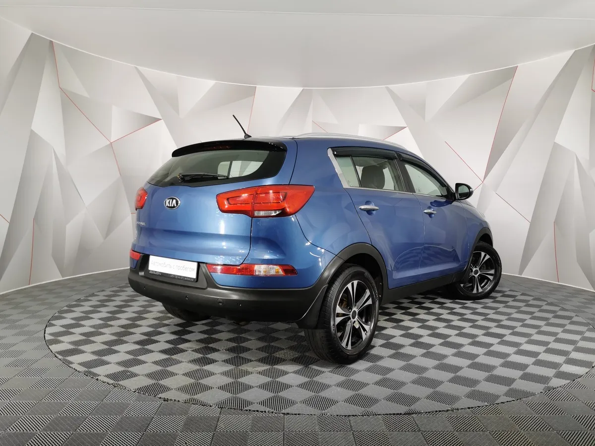 Kia Sportage 2.0 AT 4WD (150 л.с.) Luxe Синий в АВИЛОН. Слайд №2
