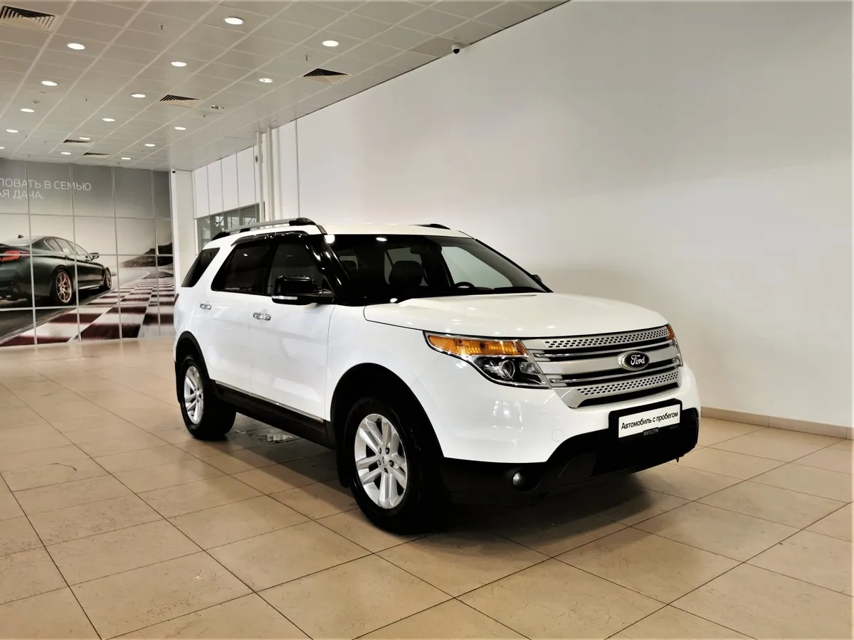 Ford Explorer 3.5 SelectShift 4WD (249 л.с.) Limited Plus Белый в АВИЛОН. Слайд №3