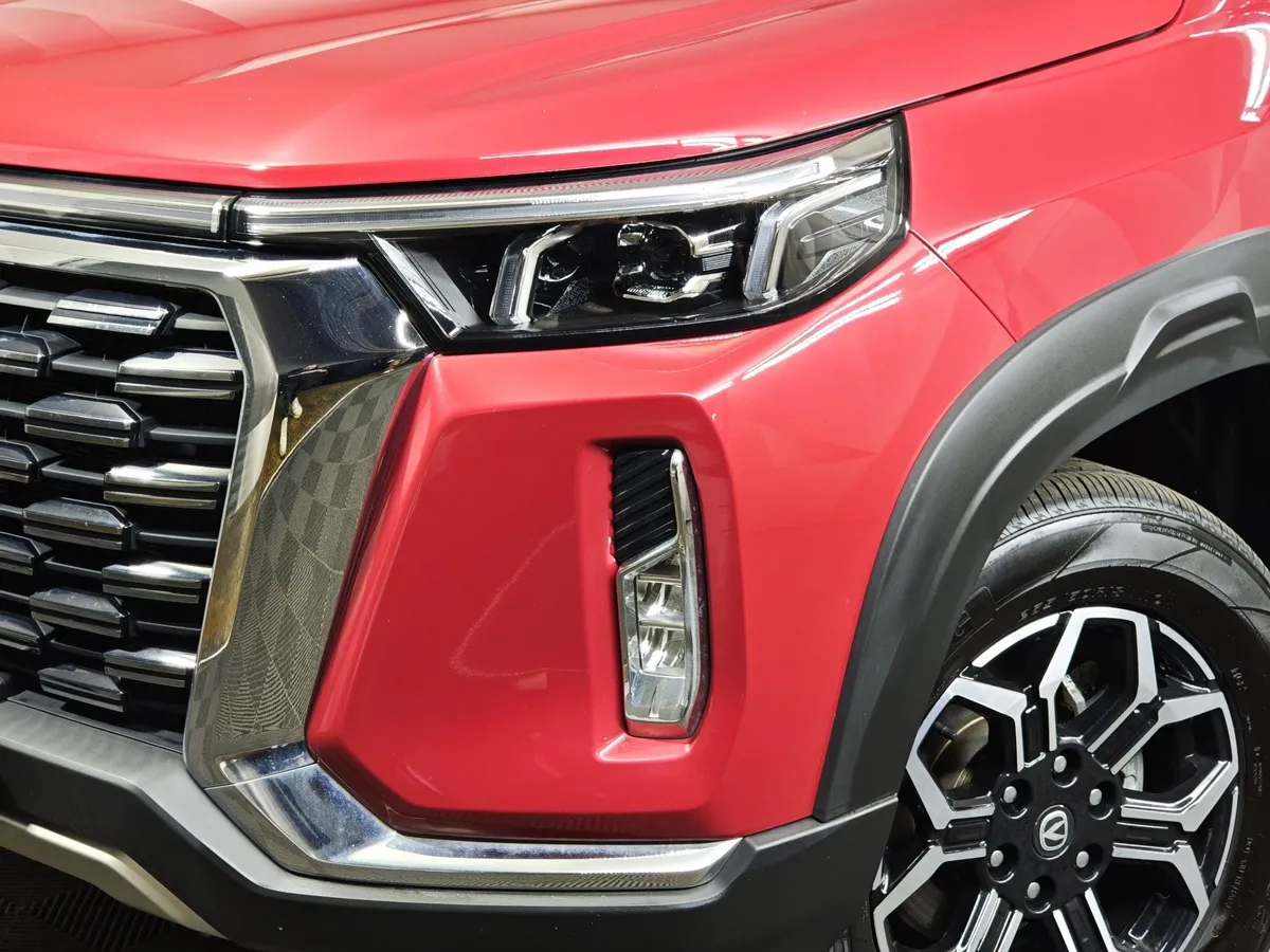 Changan HUNTER PLUS 2.0 AT 4WD (226 л.с.) Luxe Красный в АВИЛОН. Слайд №10