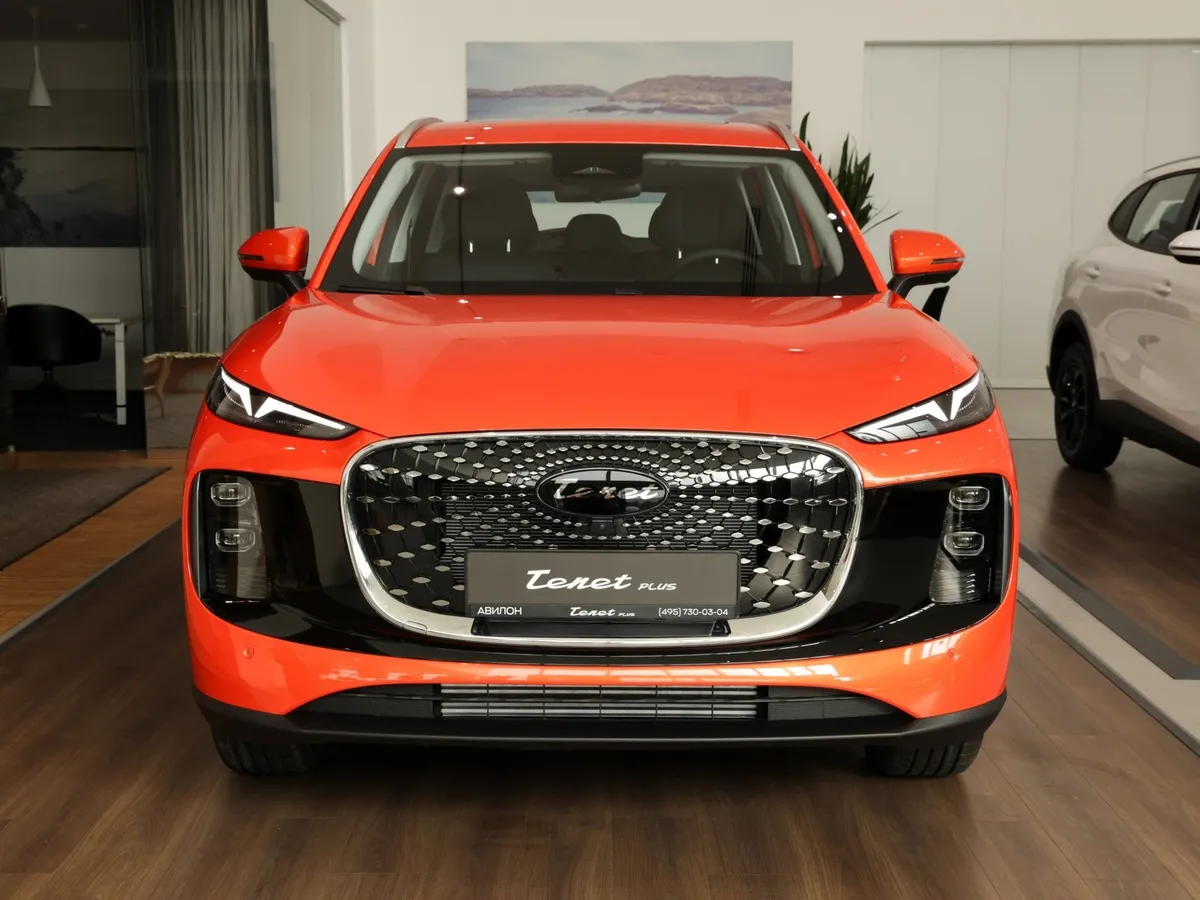 Tenet Plus L6 1.5T 6DCT 2WD (147 л.с.) Ультра Оранжевый в АВИЛОН. Слайд №3