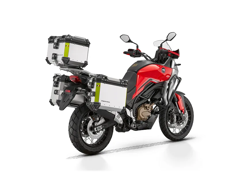 QJMOTOR SVT 650X 650 см³ (76 л.с.) 650 Красный в АВИЛОН. Слайд №7