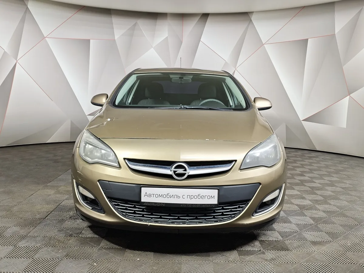 Opel Astra 1.4 Turbo AT (140 л.с.) Бежевый в АВИЛОН. Слайд №7