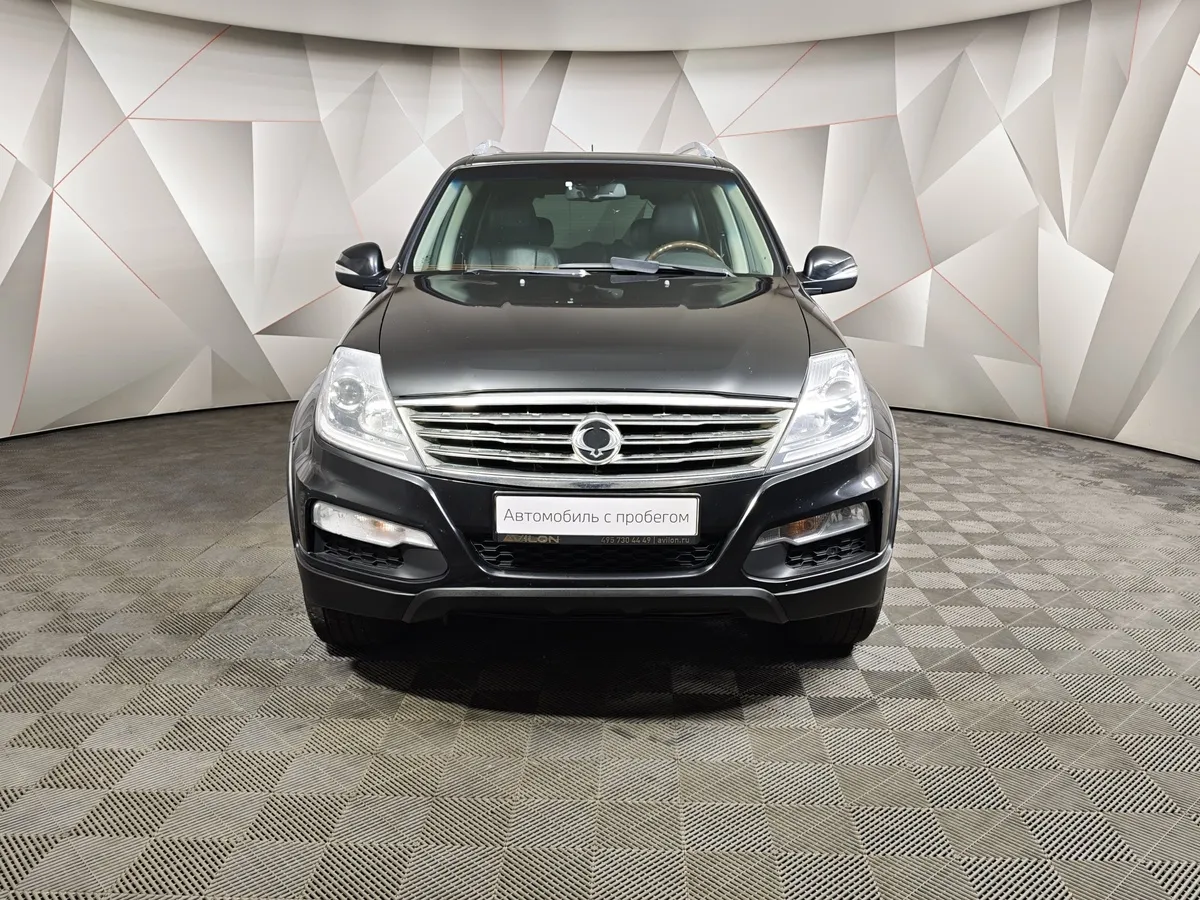 SsangYong Rexton 3.2 T-Tronic AWD (220 л.с.) Черный в АВИЛОН. Слайд №7