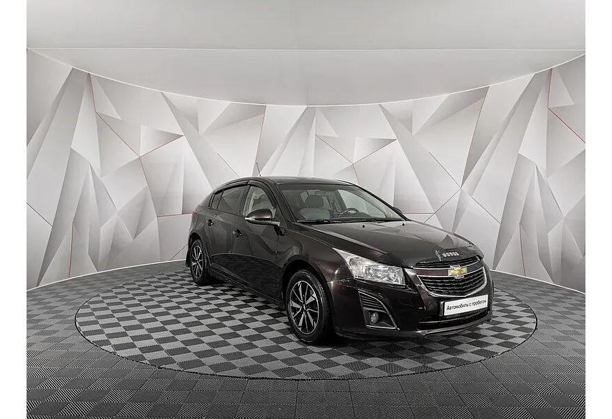 Chevrolet Cruze 1.6 MT (109 л.с.) Коричневый в АВИЛОН. Слайд №3