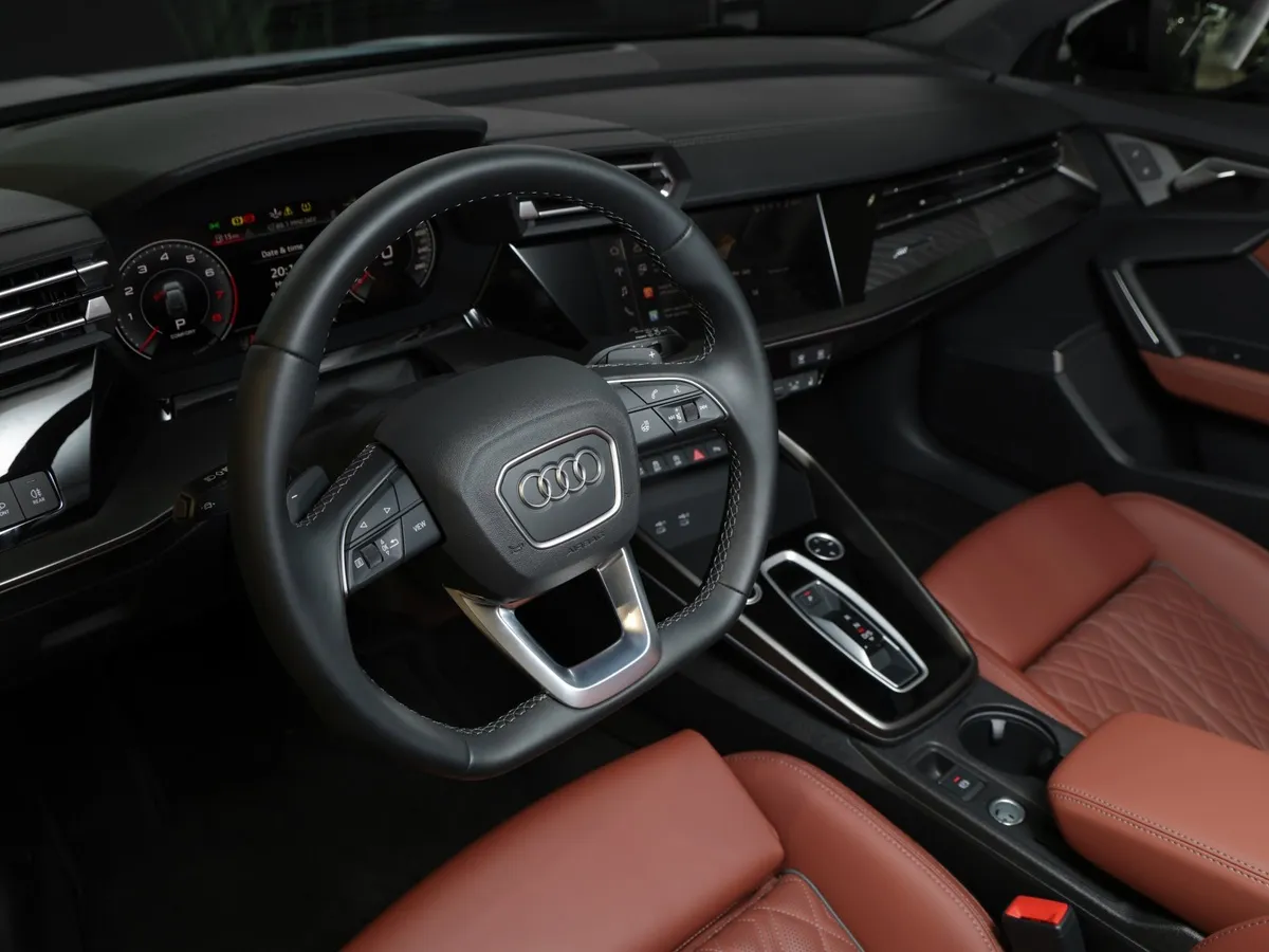 Audi A3 1.5 TFSI AMT (160 л.с.) Серый в АВИЛОН. Слайд №6