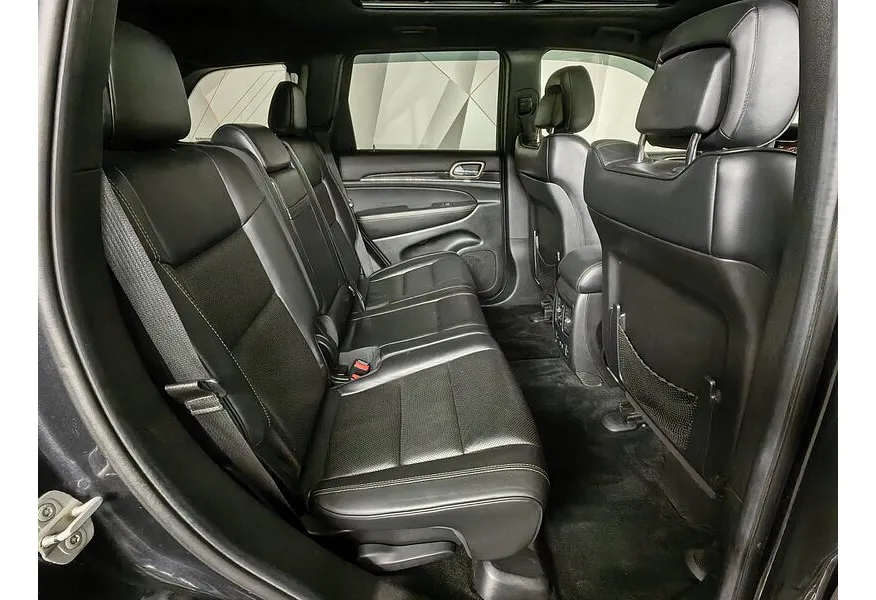 Jeep Grand Cherokee 3.0 TD AT (241 л.с.) Overland Серый в АВИЛОН. Слайд №14