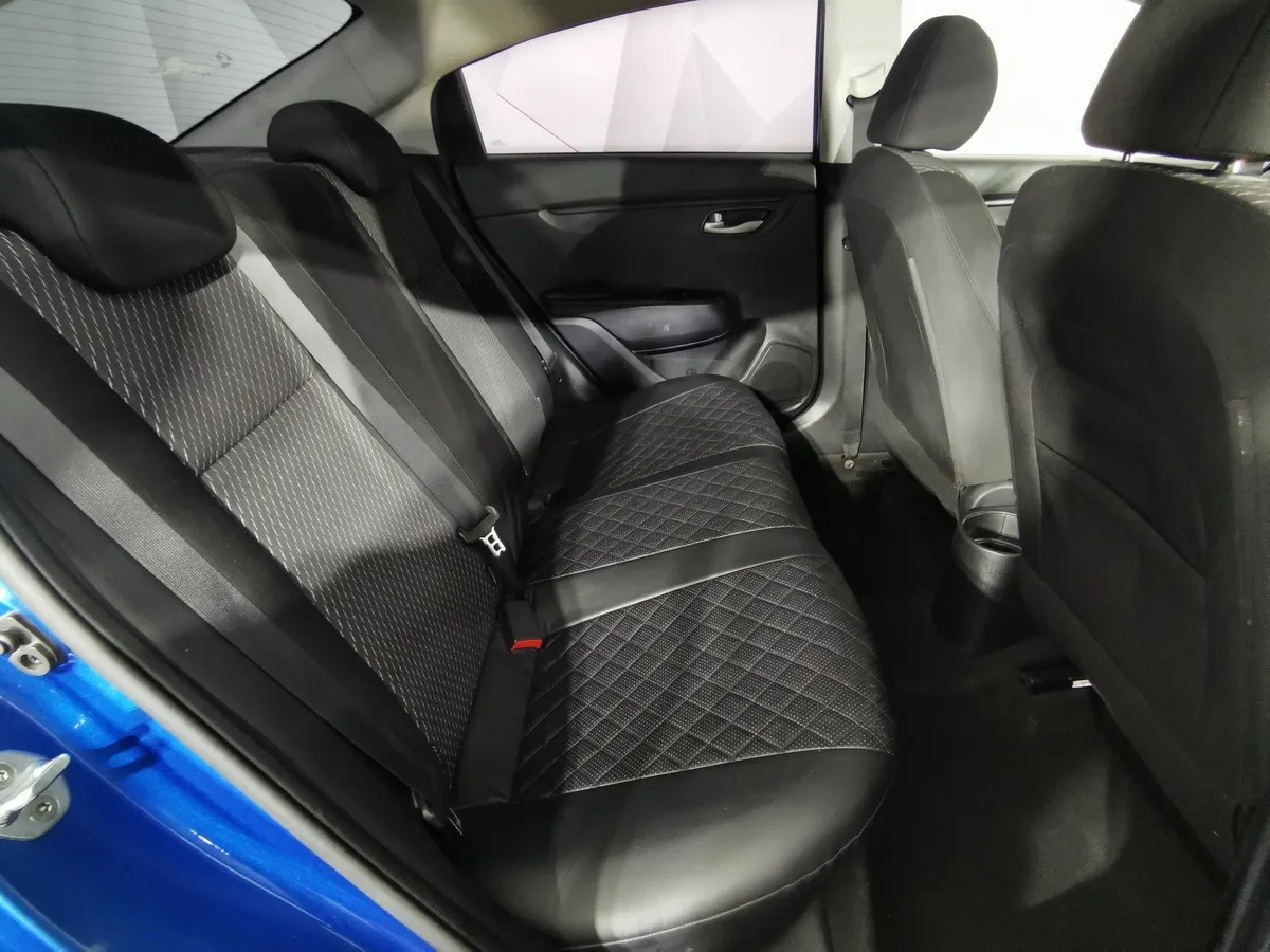 Kia Rio 1.4 AT (100 л.с.) Синий в АВИЛОН. Слайд №15