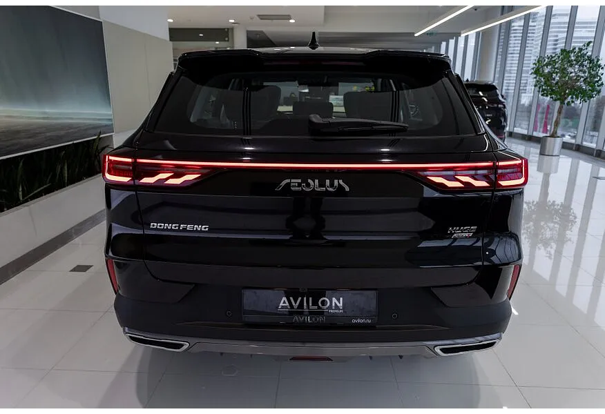 Dongfeng Huge 1.5 AMT FWD (197 л.с.) Executive Черный в АВИЛОН. Слайд №4