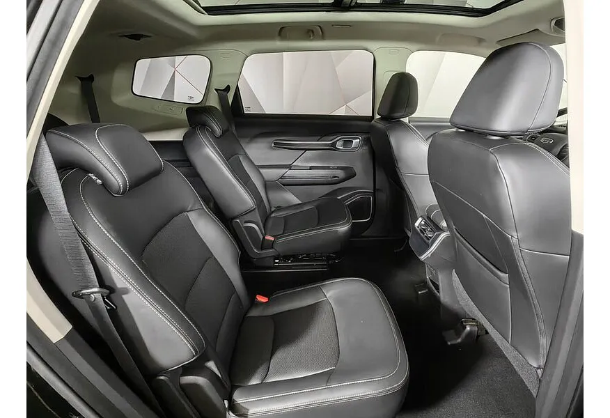 Geely Okavango 1.5T 7DCT 2WD (177 л.с.) Flagship Черный в АВИЛОН. Слайд №16