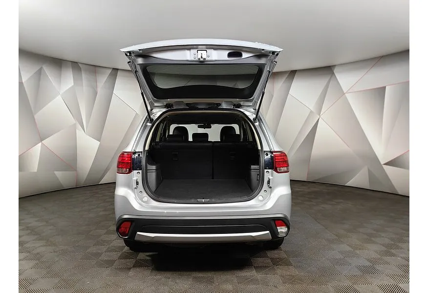 LIVE. Слайд №19