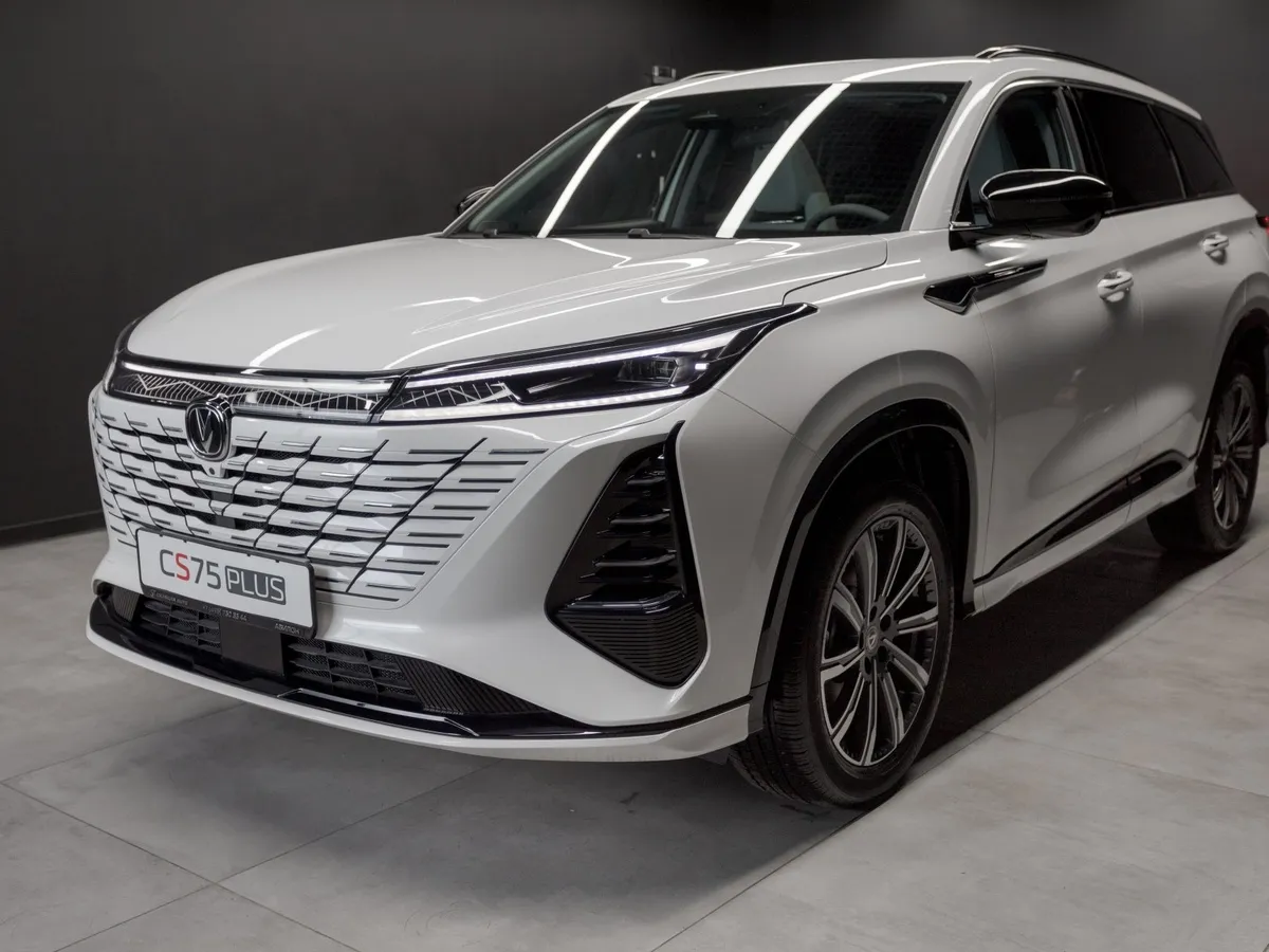АВИЛОН - Changan CS75PLUS 2.0 AT 2WD (235 л.с.) Tech+ Белый - slide 10093029