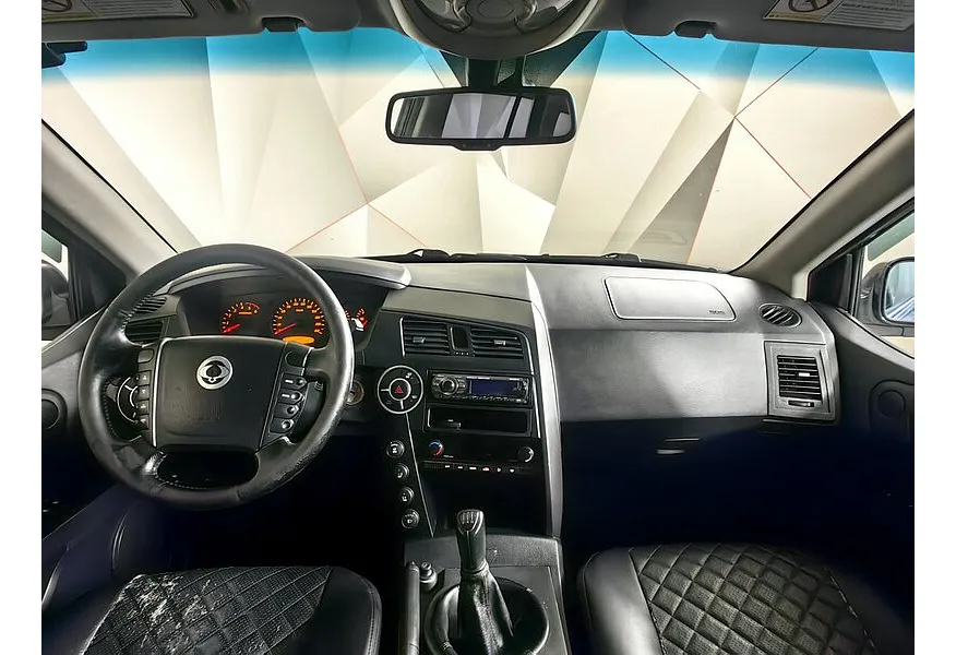 АВИЛОН - SsangYong Kyron 2.0 Xdi MT 4WD (141 л.с.) Original Черный - slide 10