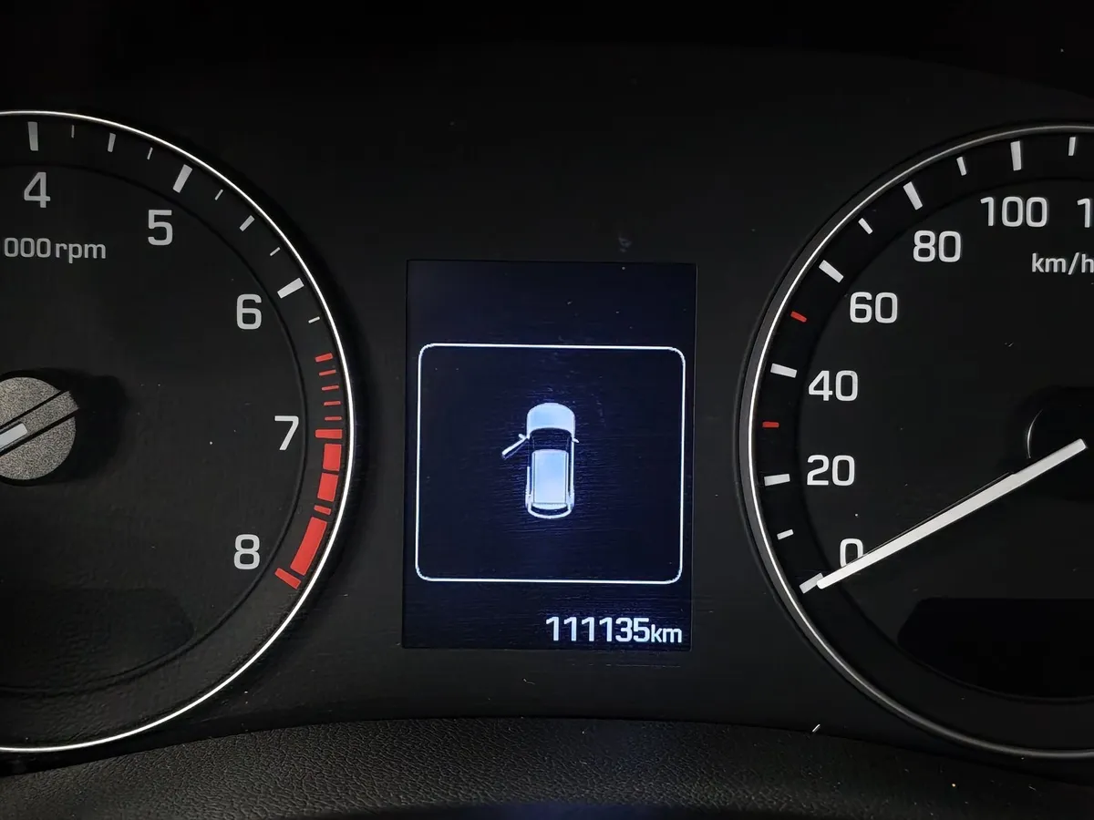 Hyundai Creta 2.0 AT (149 л.с.) Brown pack Серый в АВИЛОН. Слайд №18