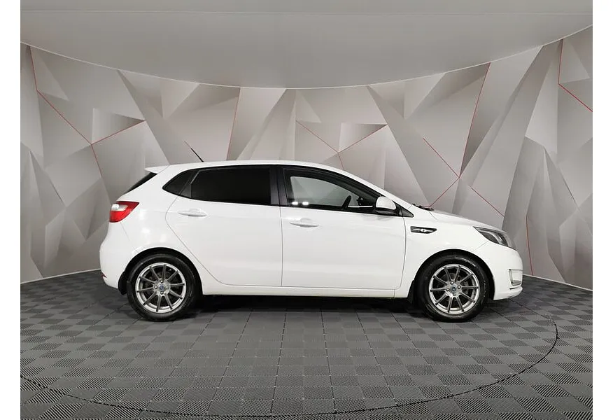 АВИЛОН - Kia Rio 1.4 MT (107 л.с.) Белый - slide 3