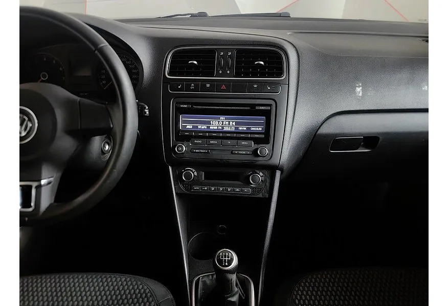 АВИЛОН - Volkswagen Polo 1.6 MT (105 л.с.) Красный - slide 7