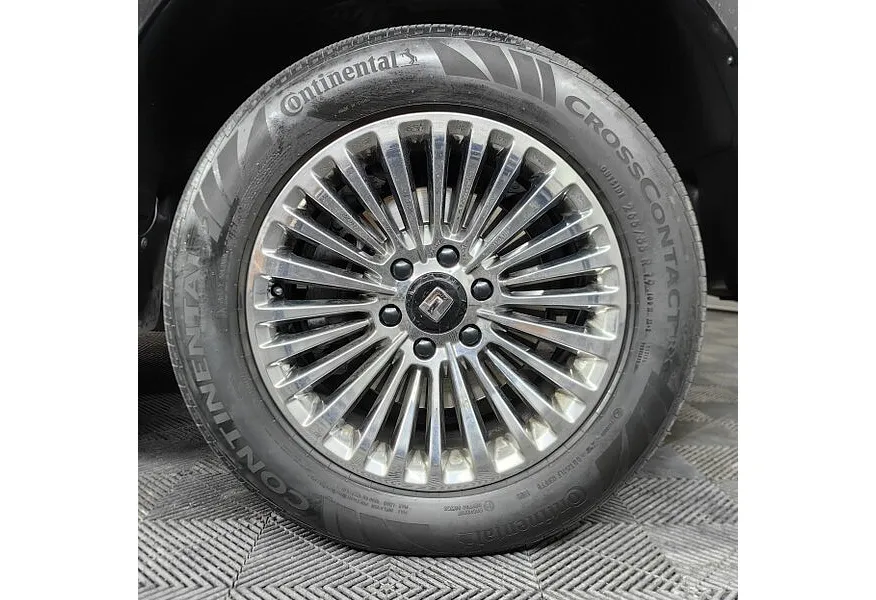 LIVE. Слайд №16