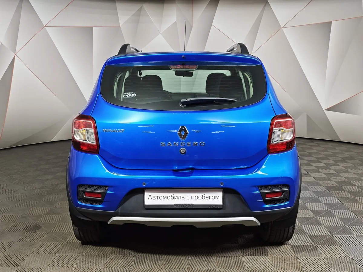 Renault Sandero 1.6 MT (113 л.с.) Stepway Drive Синий в АВИЛОН. Слайд №8