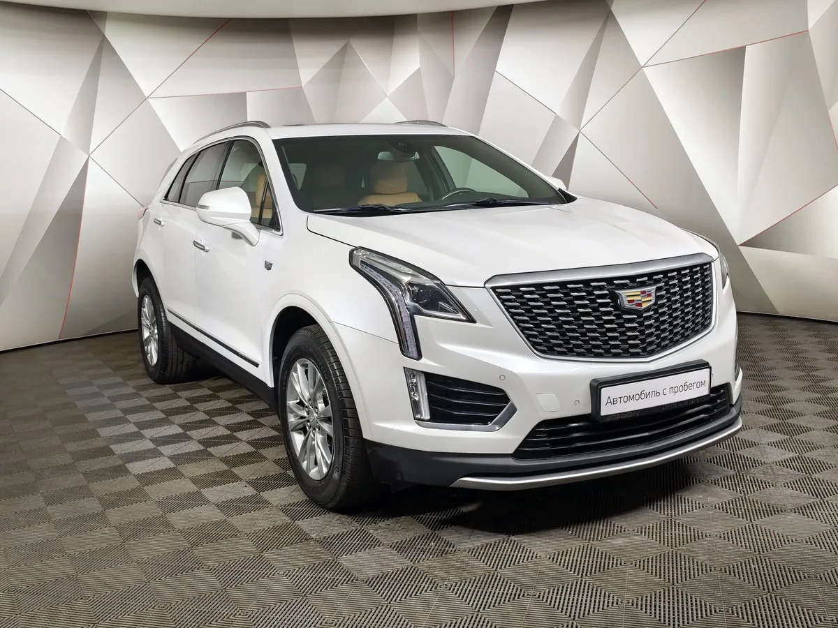 Cadillac XT5 2.0T АТ AWD (200 л.с.) Premium Luxury Белый в АВИЛОН. Слайд №3