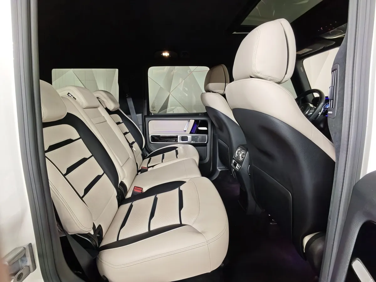 Mercedes-Benz G-Класс G 63 AMG Speedshift Plus 9G-Tronic (571 л.с.) Белый в АВИЛОН. Слайд №16