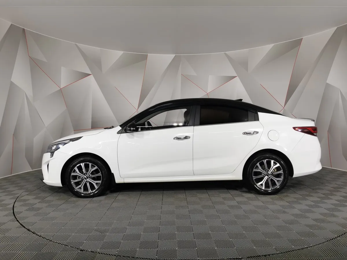 Kia Rio 1.6 AT (123 л.с.) Белый в АВИЛОН. Слайд №5