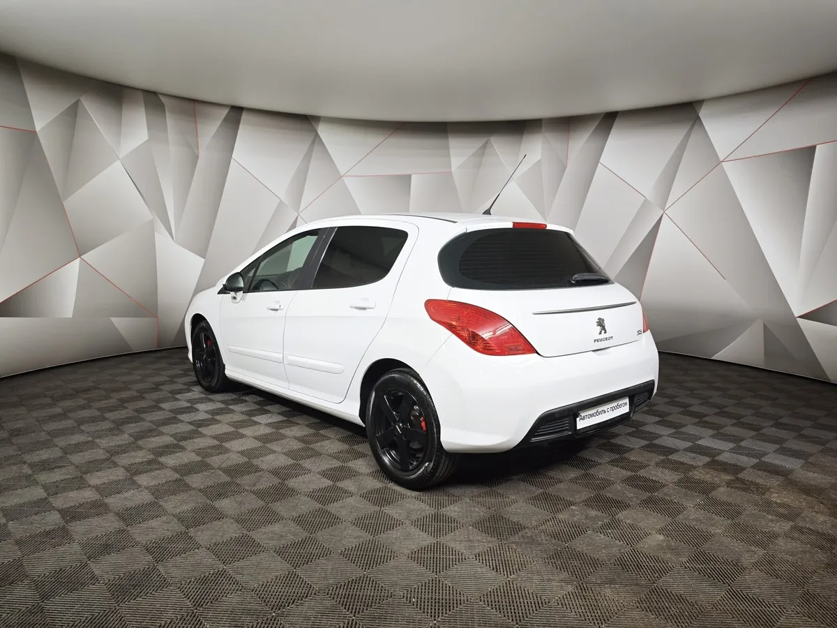 Peugeot 308 1.6 VTi AT (120 л.с.) Белый в АВИЛОН. Слайд №4