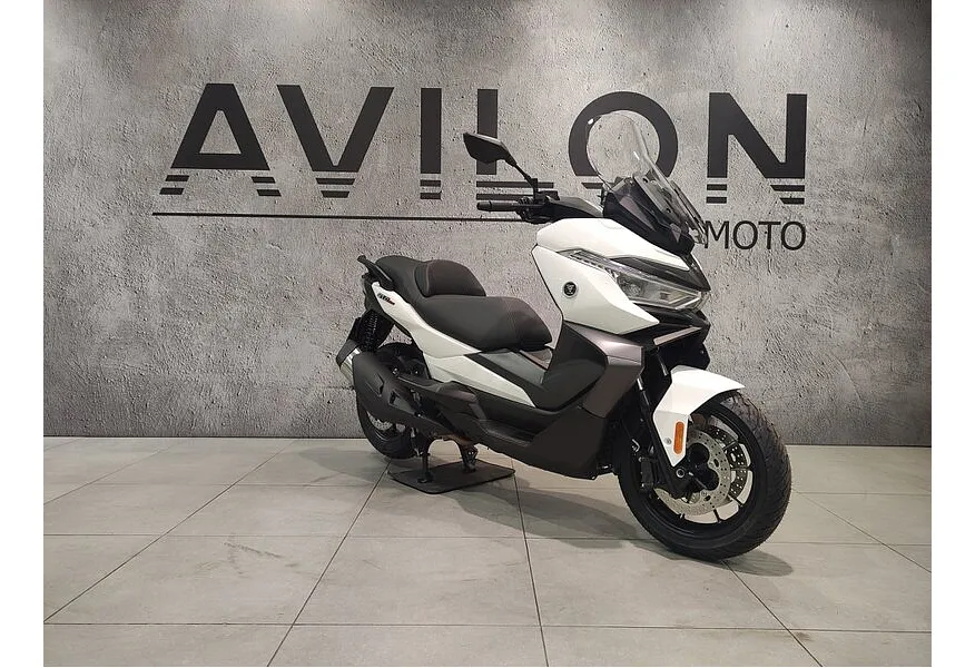 АВИЛОН - VOGE SR4 Max 350 см³ (28 л.с.) (28) 350 Белый - slide 1