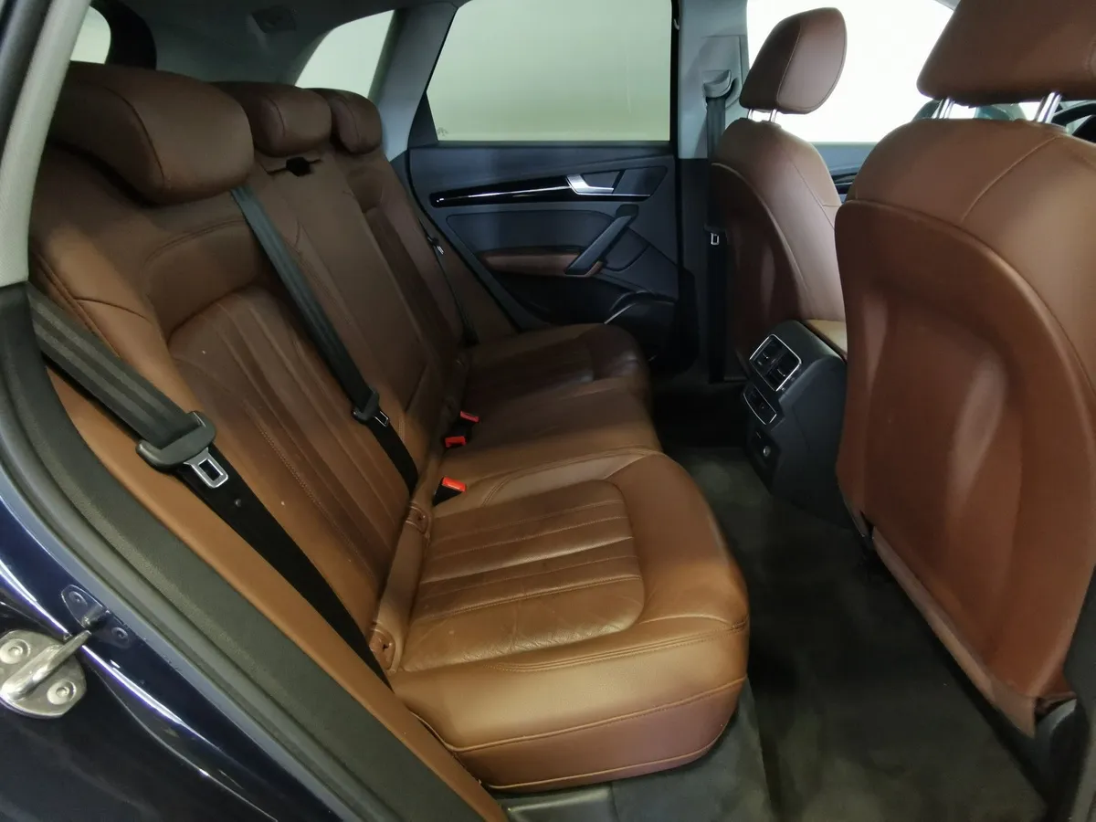 Audi Q5 2.0 TFSI S tronic quattro (249 л.с.) Sport Синий в АВИЛОН. Слайд №15