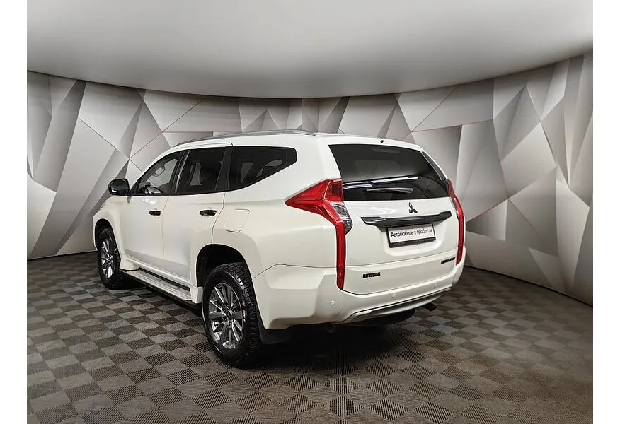 Mitsubishi Pajero Sport 2.4 DI-D AT AWD (181 л.с.) Белый в АВИЛОН. Слайд №4