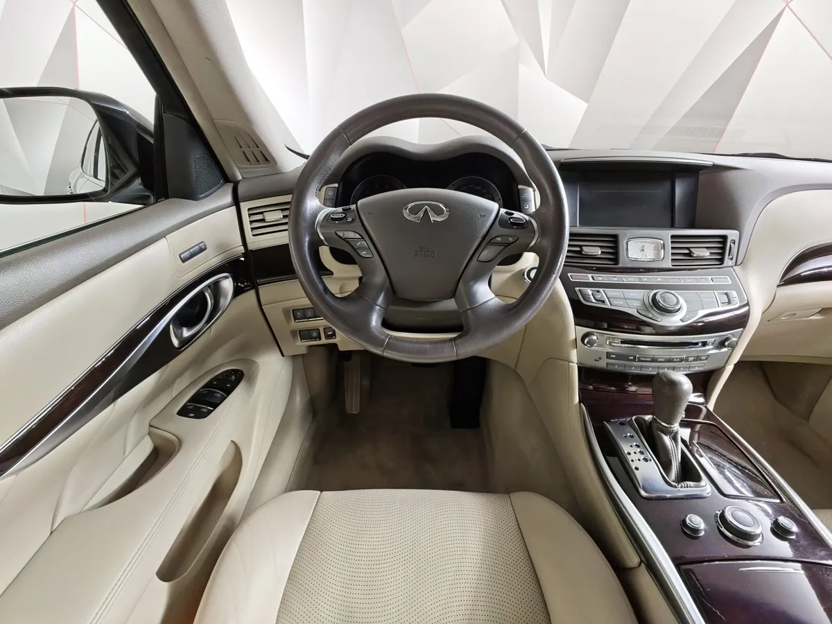 Infiniti M-Series M25 AT (222 л.с.) Premium Черный в АВИЛОН. Слайд №19