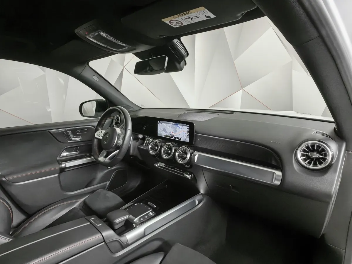 Mercedes-Benz GLB 200 8G-DCT 4MATIC (150 л.с.) Sport Белый в АВИЛОН. Слайд №13