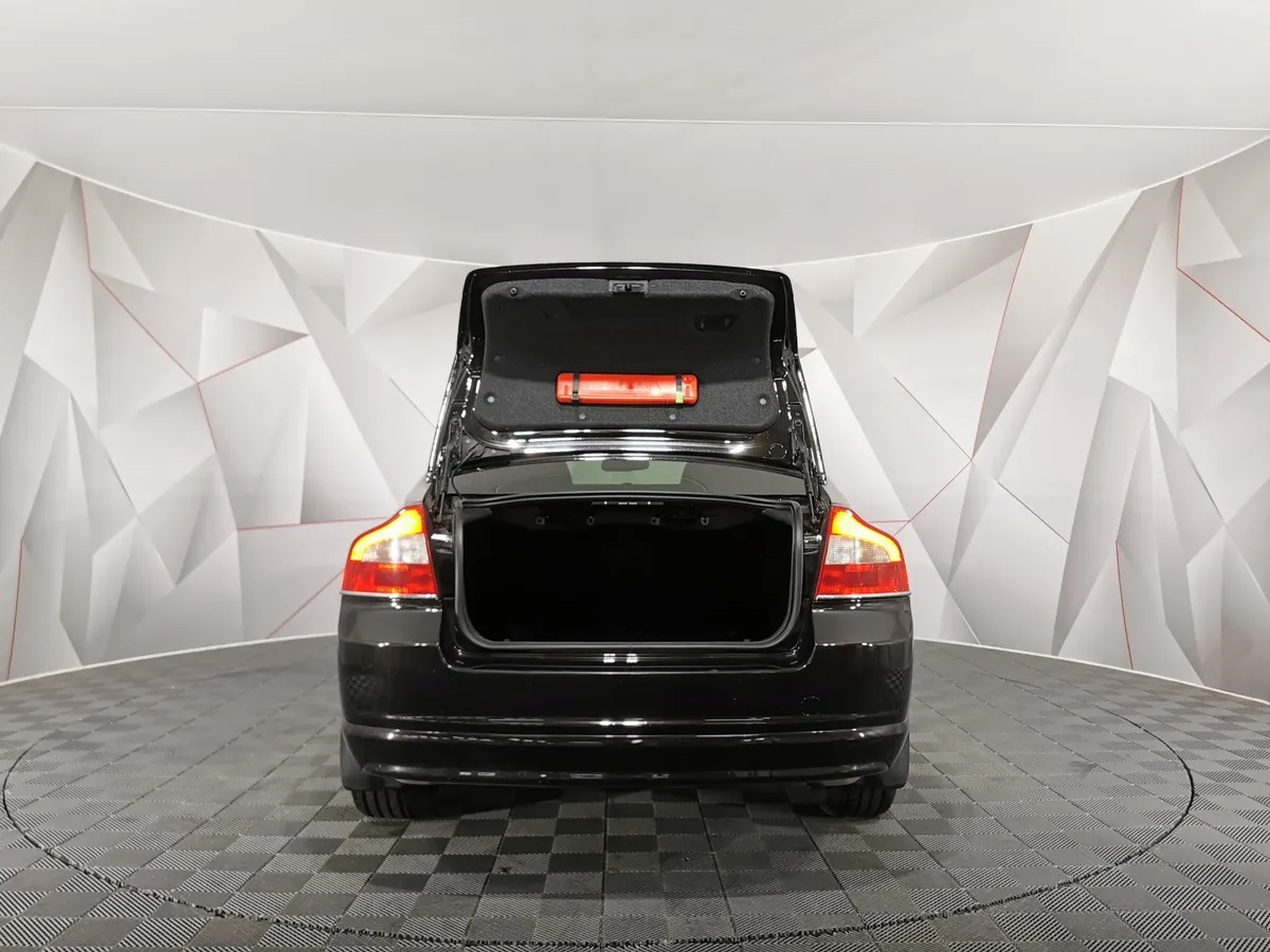 Volvo S80 2.5 Turbo Geartronic (231 л.с.) Коричневый в АВИЛОН. Слайд №11