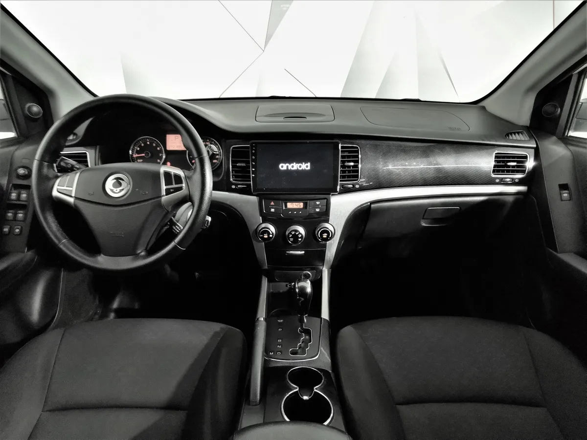 SsangYong Actyon 2.0 AT (149 л.с.) Белый в АВИЛОН. Слайд №13