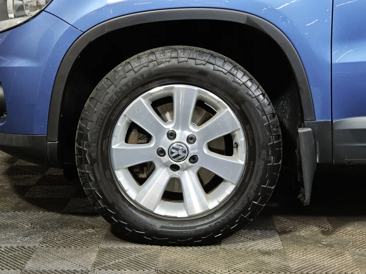 Volkswagen Tiguan 2.0 TSI 4Motion AT (170 л.с.) Sport & Style Синий в АВИЛОН. Слайд №9