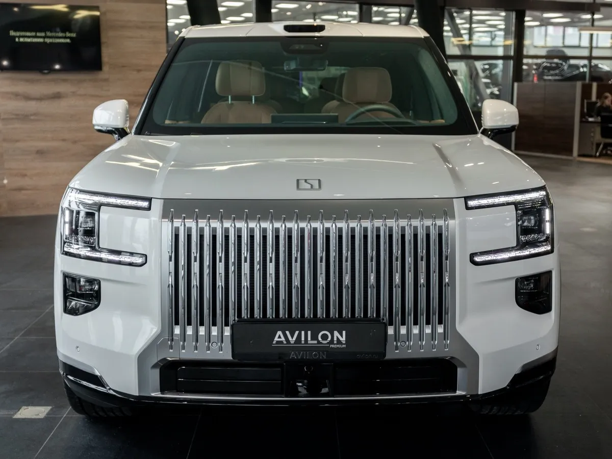 Zeekr 9X 2.0h AT 4WD (1177 л.с.) Max Белый в АВИЛОН. Слайд №5