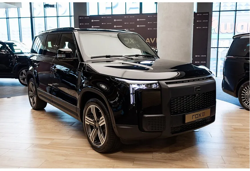 АВИЛОН - ROX 01 1.5 AT 4WD (475 л.с.) 6 мест Business Lounge Черный - slide 0