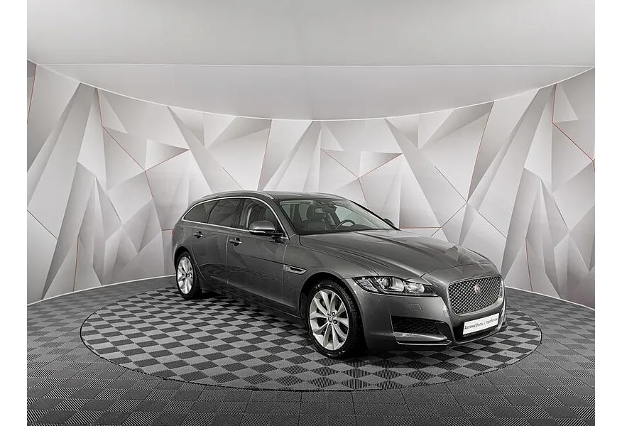 Jaguar XF 2.0 D AT AWD (240 л.с.) SE Серый в АВИЛОН. Слайд №3