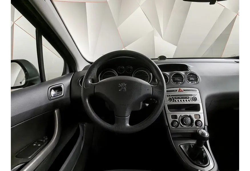 Peugeot 308 1.6 MT (120 л.с.) Черный в АВИЛОН. Слайд №19